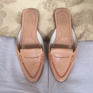 Tods tan slides
